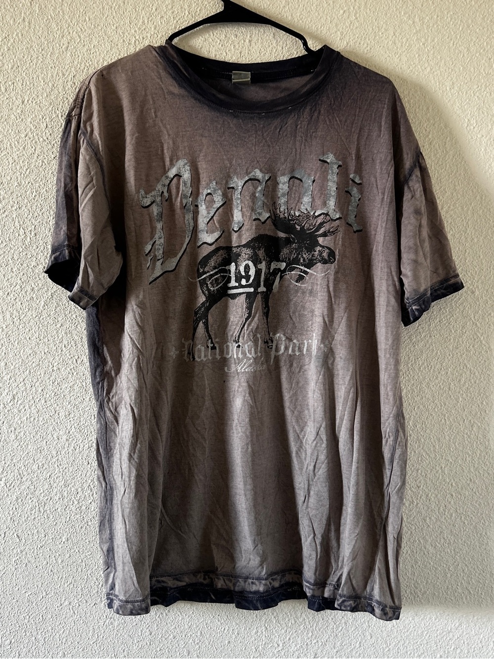 Perrin New Agenda Moose Graphic acid Wash Tshirt men's XL Beige Blue